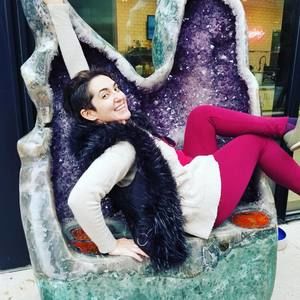 Meet your Posher, Vega